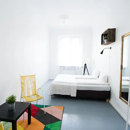 Hostel B&b&b&b&b (adults Only) Wilno