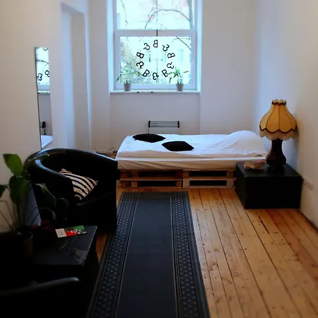 B&b&b&b&b (adults Only) * فيلنيوس