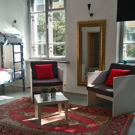 B&b&b&b&b (adults Only) Hostel *